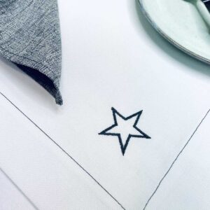No stain placemat with star embroidery